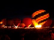 2005-09-03-balloon_glow