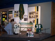 9-FootballHallOfFame