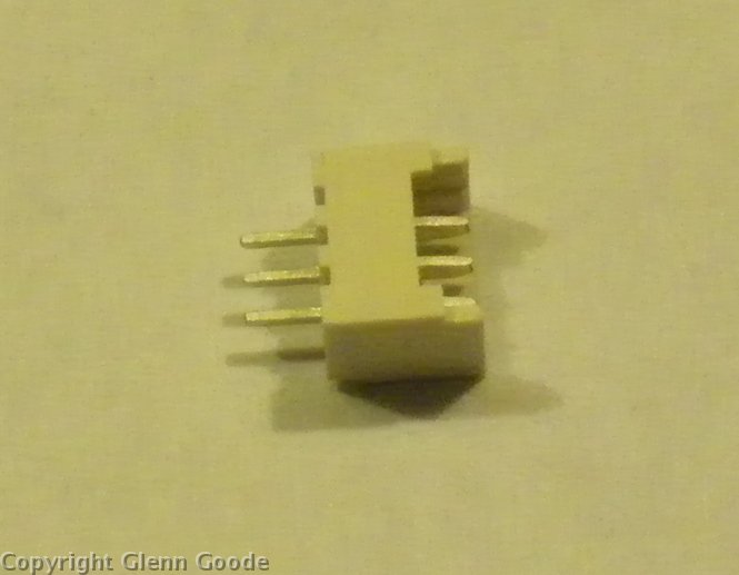 micro-futaba-female